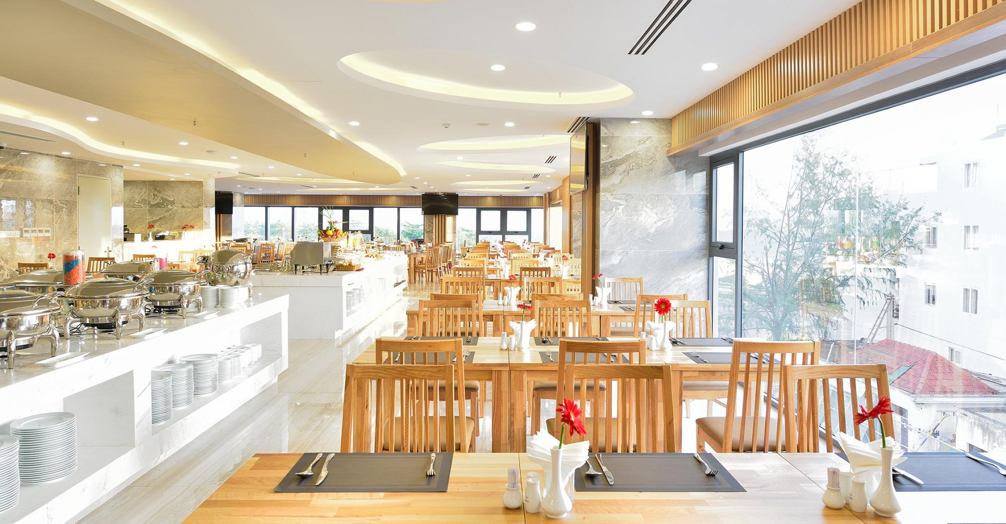 http://xaviahotel.com/vnt_upload/weblink/xavia_nhatrang_restaurant_banner-home.jpg