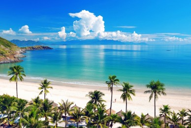 Ngất Ngây Với 7 Bãi Biển Đẹp Nhất Nha Trang